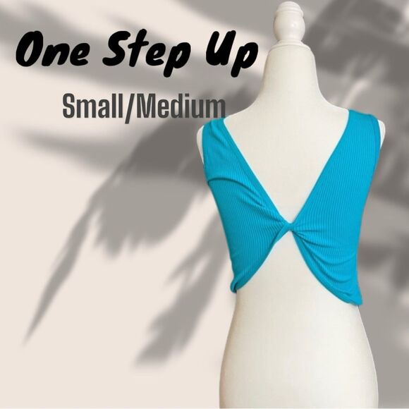 💝 Preowned Vintage One Step Up Tank Top Work Out Shirt - Small/Medium - Picture 3 of 4